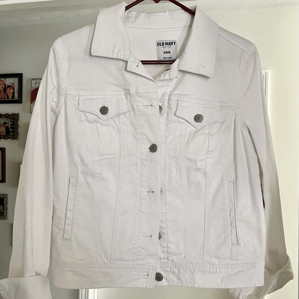 NWT/Never-worn Old Navy Jean Jacket